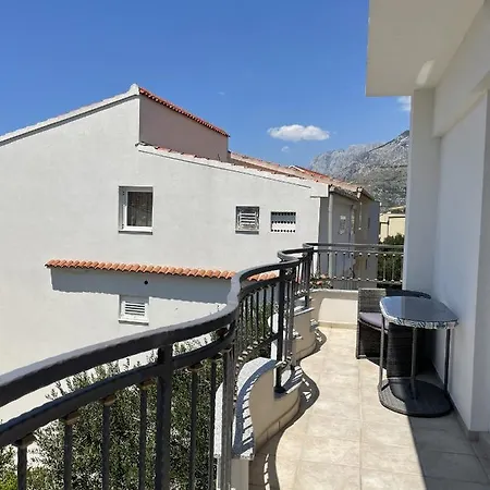 Villa Arina Tucepi Exterior photo